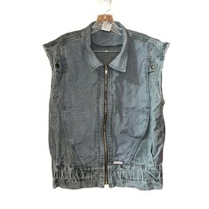 80s vest by Tres Jolie